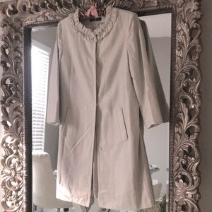 Gorgeous Tahari light Dress coat🌸
